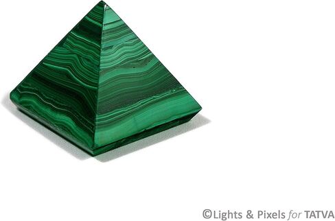 تمثال هرم الملكيت لديكور المنزل - شفاء طاقة الشاكرا - صغير - 30x30x30 ملم in Kuwait