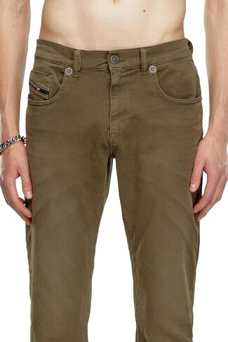 Diesel 2060 D-STRUKT Slim JoggJeans® in Saudi Arabia