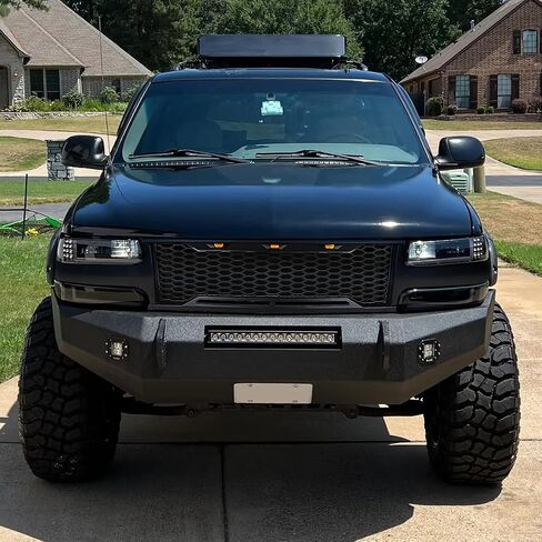 SPEC-D TUNING Matte Black Mesh Grille w/LED Lamps Compatible with 1999-2002 Chevy Silverado 1500 in Saudi Arabia