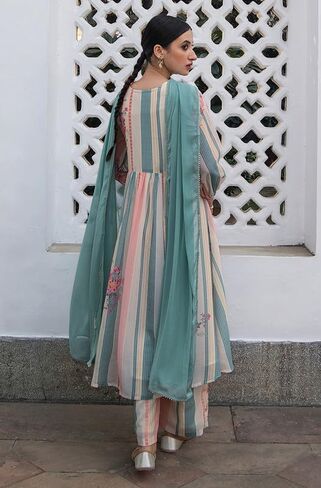 Janasya Indian Women's Georgette Cream Floral Print Festive Wear Kurta Set for Women in Saudi Arabia