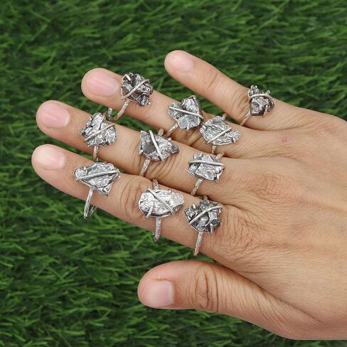 خاتم نيزك خام أصلي من الفضة الإسترليني عيار 925 – خاتم نيزك للجنسين – مجوهرات مصنوعة يدويًا للرجال والنساء in Kuwait