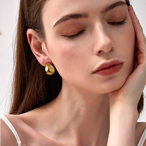 Statement Chunky Gold Earrings for Women Unique Square Stainless Steel Heaven Mayhem Button Stud Earrings Trendy Jewelry in Saudi Arabia