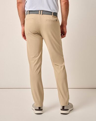 johnnie-O Momentum Stretch Knit Performance Pant كاكي فاتح / 33/32 in Saudi Arabia