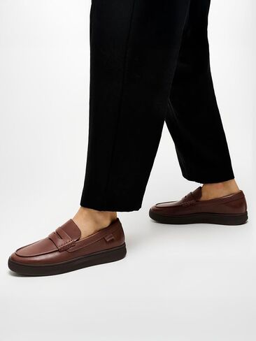 حذاء FitFlop الرجالي in Saudi Arabia