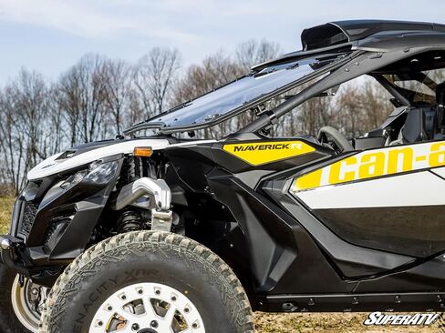 الزجاج الأمامي SuperATV Flip متوافق مع Can Am Maverick R، مقاوم للخدش، مصنوع من البولي كربونات السميك 1/4 بوصة أقوى 250 مرة من الزجاج، محمي بطبقة صلبة بصرية XR، لون شفاف in Saudi Arabia