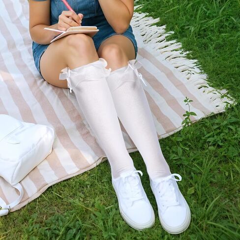 جوارب نسائية عالية للركبة، زوج واحد مع كشكشة من الدانتيل وربطة عنق، جوارب قطنية مكشكشة فوق الركبة للفستان، زي موحد، لوليتا، نمط كاواي، جورب طويل أنيق، مقاس واحد يناسب الجميع، أبيض in Saudi Arabia