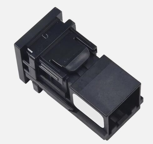 منفذ USB مساعد 86190-12040 لسيارة Toyota Prius Rav4 Sienna 2018 2019 2020-2022 in Saudi Arabia