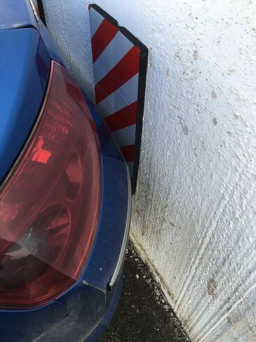 واقيات زوايا ذاتية اللصق، مصنوعة من المطاط الرغوي، لحماية مواقف السيارات، مقاس 17.3 × 9.8 × 0.8 بوصة، مع شرائط عاكسة باللون الأحمر والأبيض. (عبوة من 4 قطع) in Kuwait