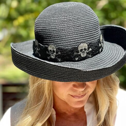 Skull and Crossbones Hat Band in Saudi Arabia