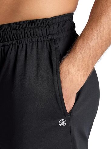 شورت Gaiam رجالي للاستخدام اليومي مقاس 7 بوصات 2.0، مقاس مريح، خامة مطاطية متوسطة الوزن in Saudi Arabia