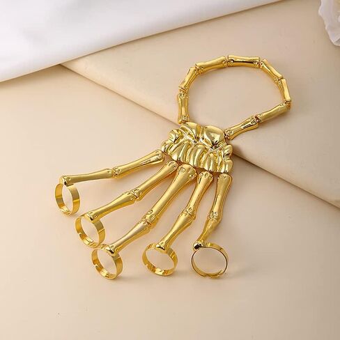 Ghost Claw Metal Skeleton Bracelet Gothic Finger Wristband Skull Fingers on Party Halloween Accessories Jewelry in Saudi Arabia