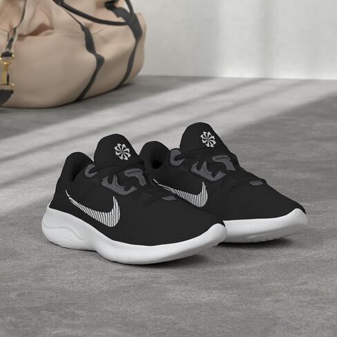 NIKE Men's Sneakers Slipper in Saudi Arabia