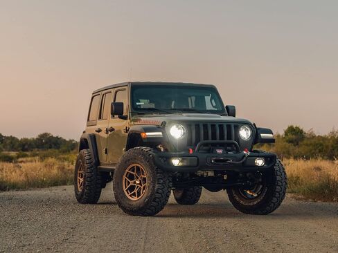 عجلات RockTrix RT105 مقاس 17 بوصة متوافقة مع عجلات Jeep Wrangler JK JL 17x9 5x5 (+12 مم إزاحة) مساحة خلفية 5.5 بوصة، 5x5 PCD، تجويف 71.5 مم، أسود، تناسب أيضًا Gladiator Commander Grand Cherokee (مجموعة من 4) in Saudi Arabia