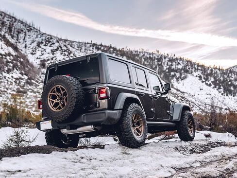 عجلات RockTrix RT105 مقاس 17 بوصة متوافقة مع عجلات Jeep Wrangler JK JL 17x9 5x5 (+12 مم إزاحة) مساحة خلفية 5.5 بوصة، 5x5 PCD، تجويف 71.5 مم، أسود، تناسب أيضًا Gladiator Commander Grand Cherokee (مجموعة من 4) in Saudi Arabia