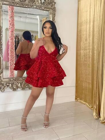 Sparkly Sequin Short Homecoming Dresses for Teens V Neck Tiered Layered Mini Prom Cocktail Party Dress in Saudi Arabia