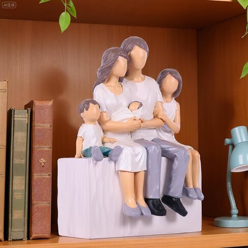 LCCCK عائلة منحوتة مرسومة يدويًا مكونة من 4 أشكال، 2025 هدايا للآباء عائلة مكونة من 4 منحوتات، هدايا للأم الجديدة، تماثيل عائلية ذات معنى للأم والأب والابنة in Kuwait