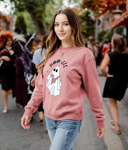 سويت شيرت Boo-Jee Ghost Halloween للنساء لطيف برسومات شبح الخريف لموسم مخيف وأكمام طويلة وفتحة رقبة دائرية in Kuwait