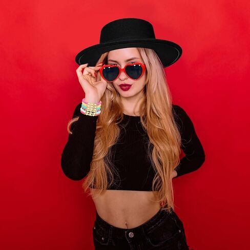 4 قطع زي مغني الهالوين تتضمن قبعة فيدورا سوداء، شعر مستعار أشقر، نظارات شمسية على شكل قلب وأساور الصداقة للنساء في الحفلات الموسيقية والمهرجانات in Kuwait