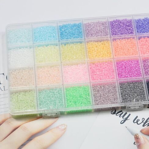 حجم 12/0 خرز بذور زجاجي 2 مم مجموعة متنوعة من خرز المهر الصغير مع صندوق منظم لصنع المجوهرات (48 مجموعة متنوعة متعددة الألوان، إجمالي حوالي 48000 قطعة) in Kuwait