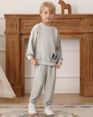 Toddler Boy Clothes Sets: Long Sleeve Round Neck Sweatshirts Casual Pants Sets Fall Winter Outfits for Boy 2-7 Years in Kuwait