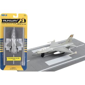 Daron Worldwide Trading Runway24 F-16 Military Vehicle