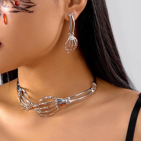 مجموعة أقراط قلادة هيكل عظمي قوطي للنساء للهالوين هيكل عظمي يد جمجمة أقراط مجموعة فاسق عتيق هيكل عظمي أسود مجوهرات بيان مجوهرات الهالوين القوطي إكسسوارات الحفلات in Kuwait
