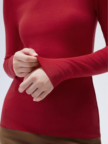 SUUKSESS Women Cashmere Turtleneck Long Sleeve Shirt Fitted Fall Basic Thermal Tops Fall Fashion in Saudi Arabia