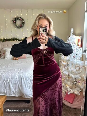 CIDER Velvet Dress Floral Cut Out Sleeveless Cocktail Party V Neck Knotted Velvet Midi Dress in Saudi Arabia