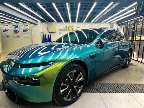 Galaxy Dust Gloss Spring Green Chameleon Metallic Color Shift Color Change الفينيل التفاف السيارات ملصق مائي ورقة الفيلم فقاعة الحرة تكنولوجيا إطلاق الهواء مع مجموعة أداة 1FTx5FT in Saudi Arabia