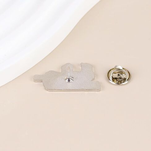 Funny Smut Reader Enamel Pin, Reading Smutty Book Brooches, Fairy Tale Humor Reader Lapel Badges, Spicy Dark Romance Book Club Badges Brooch, Funny Bookish Smut Humor Decoration Pin Jewelry Accessories in Saudi Arabia