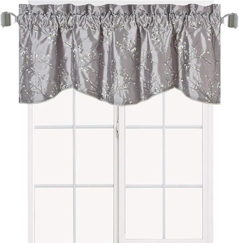 ستارة نافذة كلو من Royal Hotel Bedding، تصميم زخرفي على شكل صدفي ومطرزة بالورود، ستارة نافذة ستائرية مبطنة، مقاس 52 × 17 بوصة، بيج in Kuwait