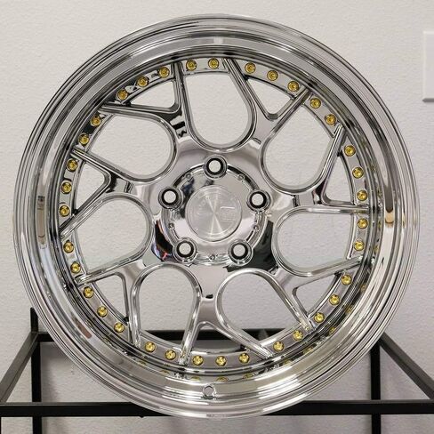حافة عجلات AodHan DS-01 19x10.5 5x114.3 73.1CB +15 فراغ كروم مع مسامير ذهبية in Saudi Arabia