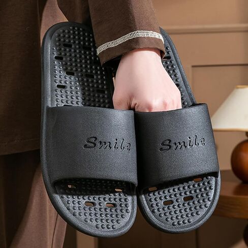 حذاء استحمام للرجال مع صنادل شاطئ خفيفة الوزن مع فتحات تصريف in Saudi Arabia