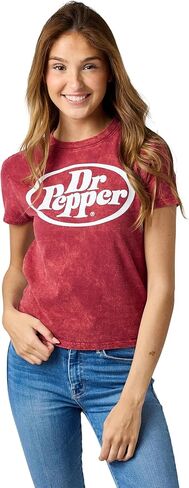 تي شيرت نسائي بأكمام قصيرة وشعار Dr Pepper ذو لون أحمر معدني ورقبة دائرية in Saudi Arabia