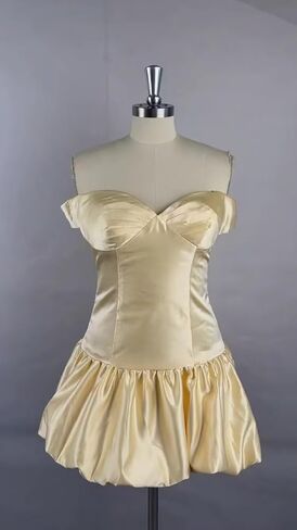 فساتين حفلات العودة للوطن من الساتان الفقاعي للمراهقين بدون أكتاف للحفلات المسائية، فساتين رسمية قصيرة على شكل حرف A in Kuwait