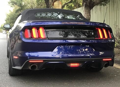 iJDMTOY عدسة مدخنة 36-SMD مصابيح عاكسة للضوء LED حمراء متوافقة مع 2015-2017 Ford Mustang، تعمل كمصابيح خلفي/فرامل أو ضباب خلفي in Saudi Arabia