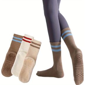 Grip Pilates Socks for Women, Yoga Slouch Socks, Non-Slip Grips for Barre Workout, Dance, Hospital, Set of 3, White in Saudi Arabia