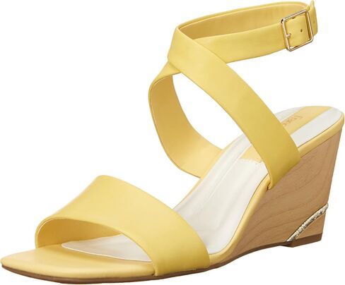 صندل نسائي بكعب عريض من Franco Sarto in Saudi Arabia
