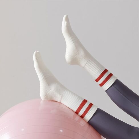 Grip Pilates Socks for Women, Yoga Slouch Socks, Non-Slip Grips for Barre Workout, Dance, Hospital, Set of 3, White in Saudi Arabia