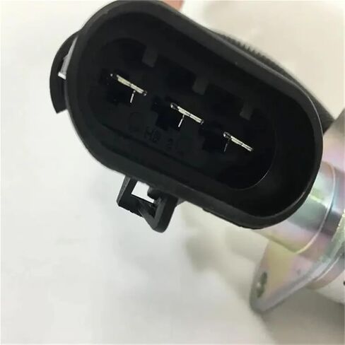 V2203 V2003 Engine Fuel Stop Flameout Solenoid Valve 6691498 6691313 B300 BL370 S510 S530 T110 T140 T180 T190 S130 in Saudi Arabia