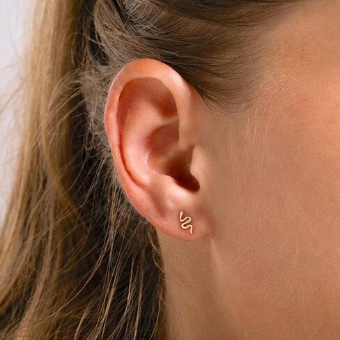 أقراط ثعبان للنساء من VRIUA - أقراط ثعبان مطلية بالذهب عيار 14 قيراط، حلق على شكل ثعبان لا يسبب الحساسية، مجوهرات عصرية يومية in Kuwait