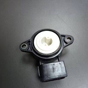 TRIPLE-DRAGON OE #89452-97402 6C5-85885-00-00 7230-16M90 89452-97402 6C5-85885-00-00 7230-16M90 مستشعر موضع الخانق 1 حزمة in Kuwait