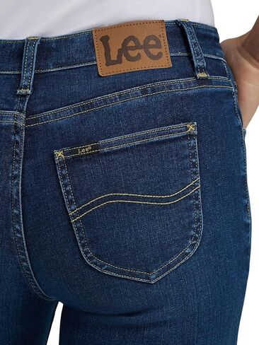 Lee Women's Legendary Slim Straight Jean in Kuwait