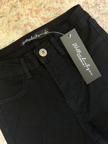 بنطلون جينز فرح ممزق من Willow Boutique للنساء - بنطال جينز عصري وكاجوال بخصر عالٍ للنساء - أسود in Kuwait
