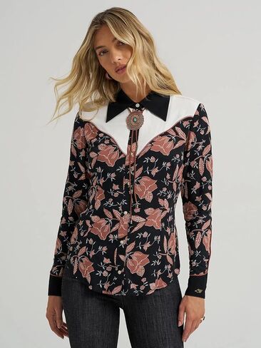 Wrangler Lainey Wilson Black Floral Shirt in Saudi Arabia