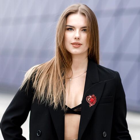 بروش على شكل قلب، بروش أحمر من حجر الراين دبابيس ودبابيس أنيقة لعيد الحب لفستان وقبعة وحقيبة وربطة عنق ودبابيس تزيين in Kuwait