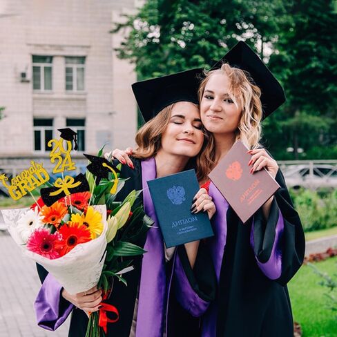 YUJUN 24 قطعة 2024 قطعة مركزية لحفلات التخرج الذهبية لعصي الطاولات، 2024 أغطية طاولات Congrats Grad لتزيين طاولة حفلات التخرج 2024 (ذهبي) in Kuwait