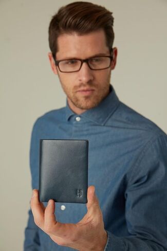 محفظة للرجال، جلد نحيف ومحبب بالكامل بتقنية RFID، تصميم ثنائي الطي مصنوع يدويًا، 6 فتحات للبطاقات، في صندوق هدايا مع حقيبة، لعيد الميلاد وأعياد الميلاد، أزرق داكن بالإضافة إلى الألوان in Kuwait