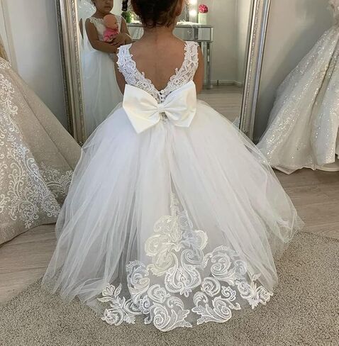 Flower Girls Dress for Wedding Lace Tulle Princess Pageant Dress Kids Prom Ball Gowns with Bow-Knot and Tail in Saudi Arabia