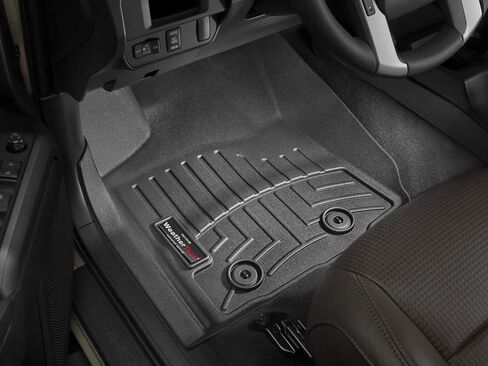 بطانات أرضية مخصصة من WeatherTech لسيارة Toyota Tacoma (أوتوماتيكية) - الصف الأول (4412991)، أسود in Saudi Arabia